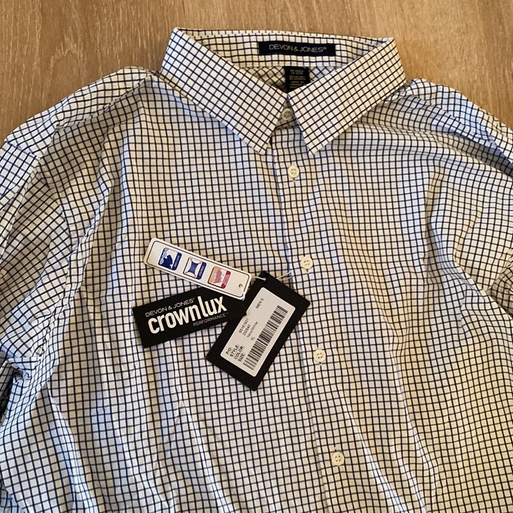 Devon & Jones button down - Picture 4 of 4